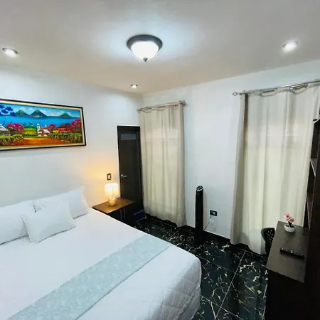 Casa Habitaciones Borde Del Lago